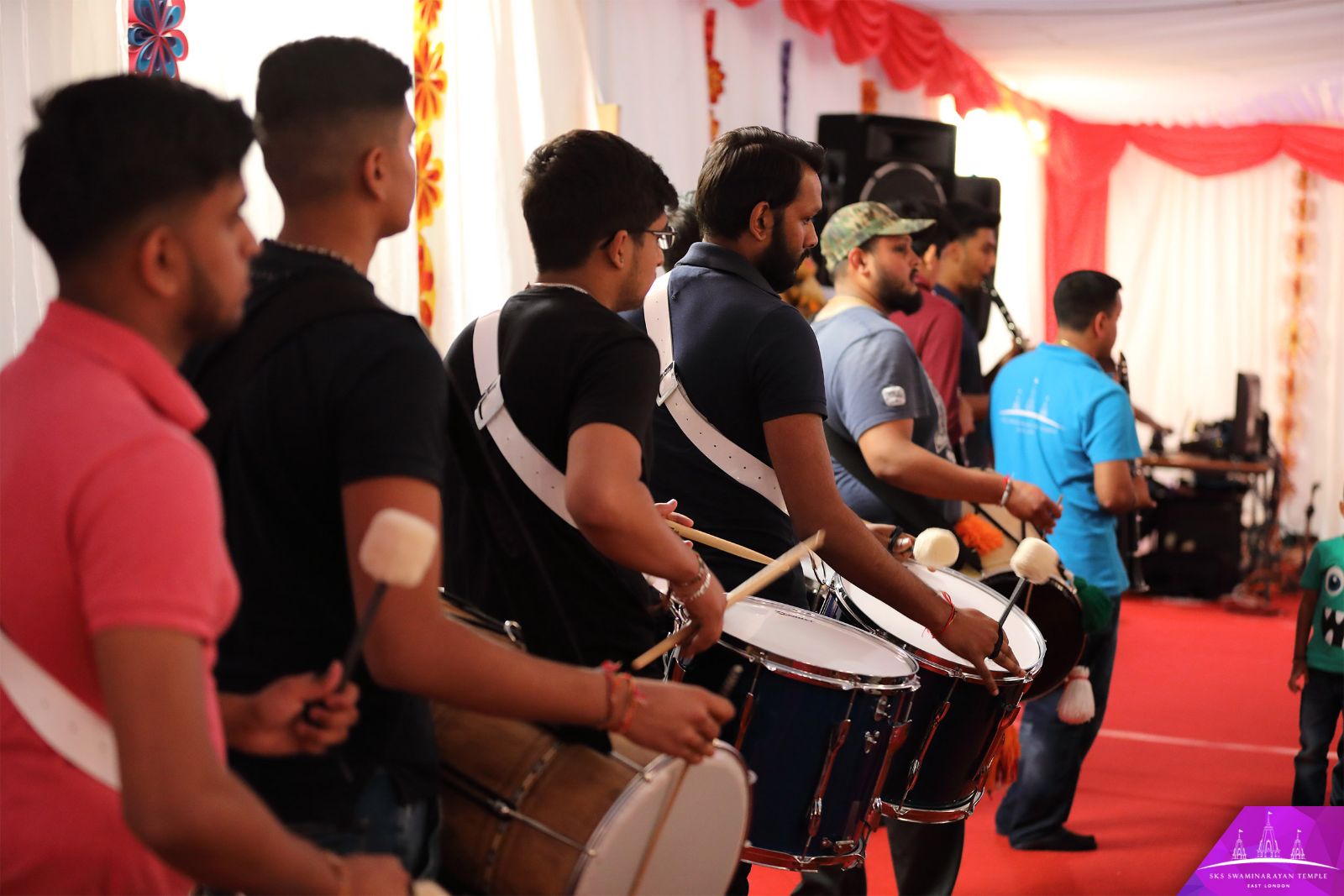 7D2A5628 copy - ©1987-2017 SKS Swaminarayan Temple East London